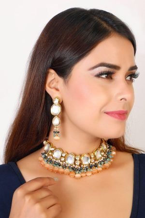 White Kundan Choker Orange Beads Jewelry Set