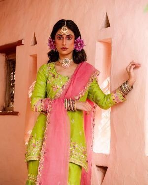 Embroidered Green Kurta With Crinkled Gharara Set